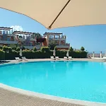 Casa Leonardo Pizzo (Calabria)