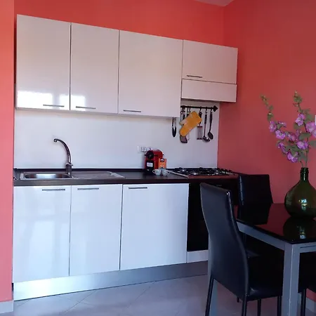 Casa Leonardo Pizzo (Calabria)